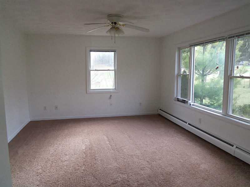 4 Myrtle Avenue Westerly, RI 02891 - Photo 7 of 12 Living Room.