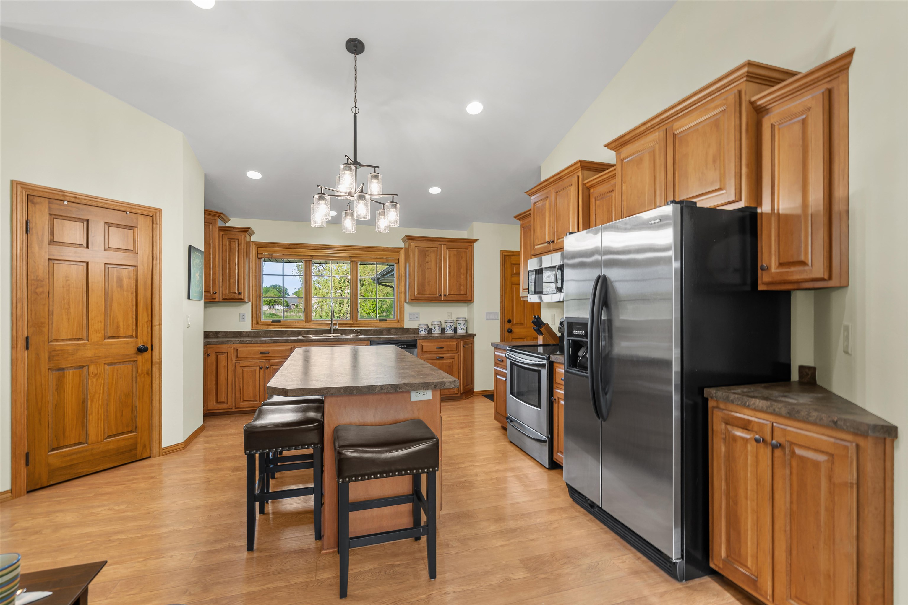 1112 Lake Park Road Menasha, WI 54952 - Photo 13 of 54