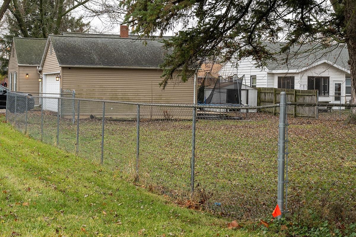 503 West 2nd Street Byron, IL 61010 - Photo 54 of 56 a backyard of a house