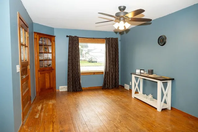 a view of a livingroom with a fireplace