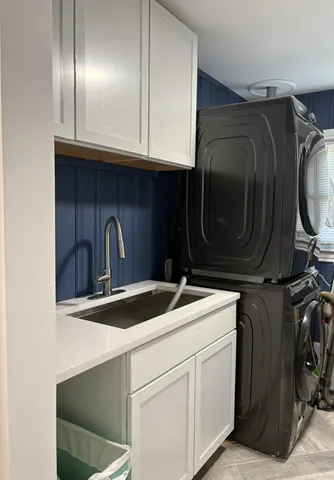 $411,971 | 5681 Houghten Drive, Troy, MI 48098