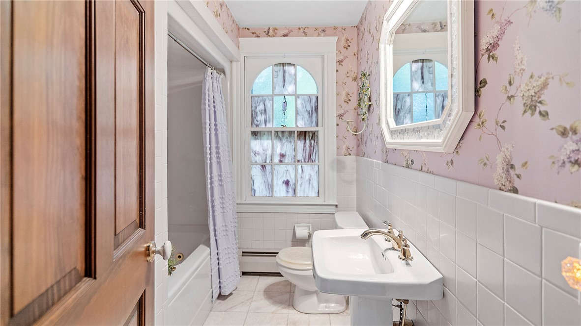 141 Rome Drive Cranston, RI 02921 - Photo 18 of 29 Gallery Image 18