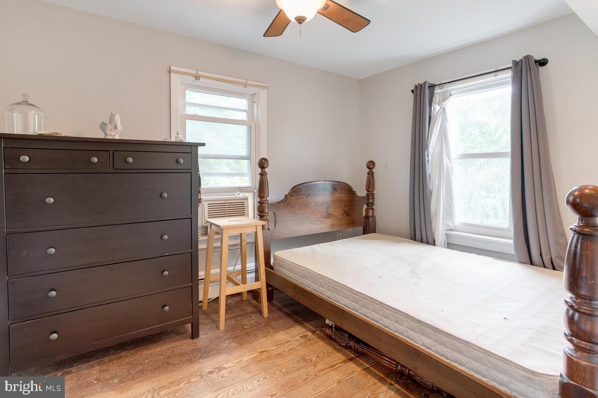5010 Green Valley Road Monrovia, MD 21770 - Photo 25 of 34 Bedroom 1