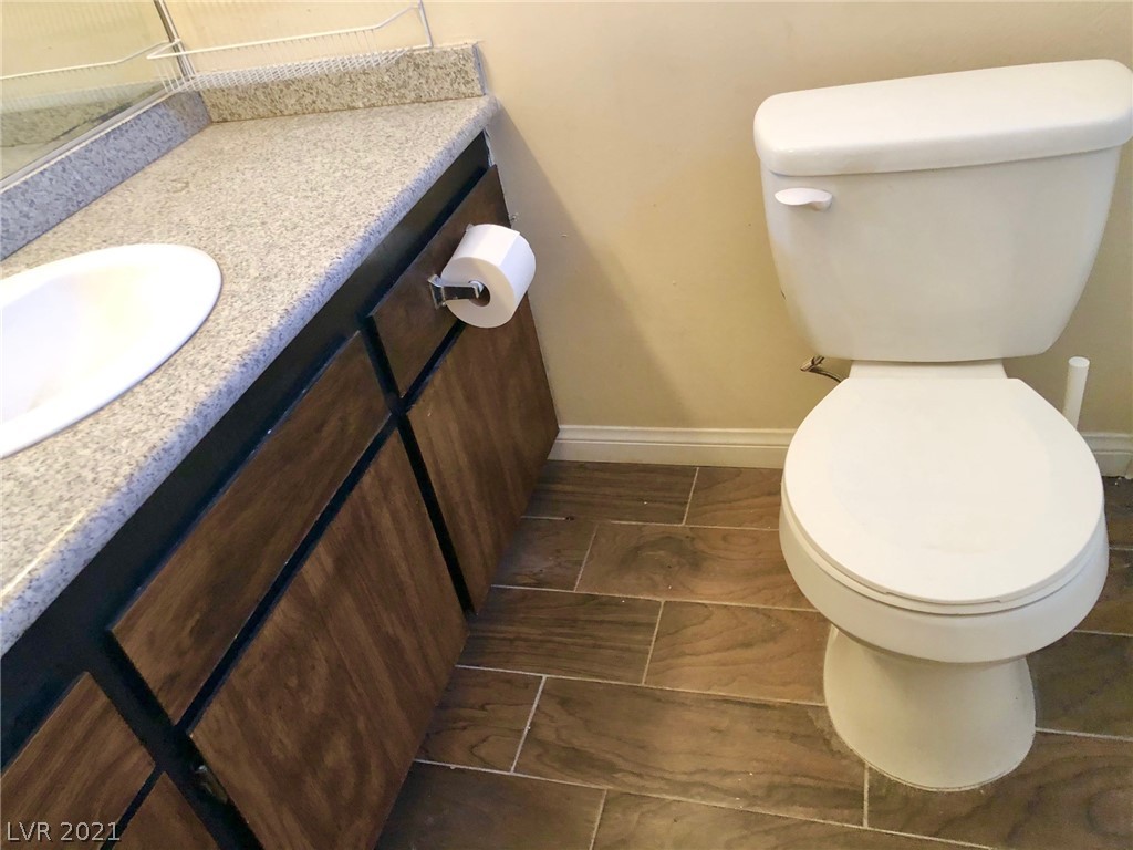 4454 West Desert Inn Road, Unit A Las Vegas, NV 89102 - Photo 26 of 49 Gallery Image 26