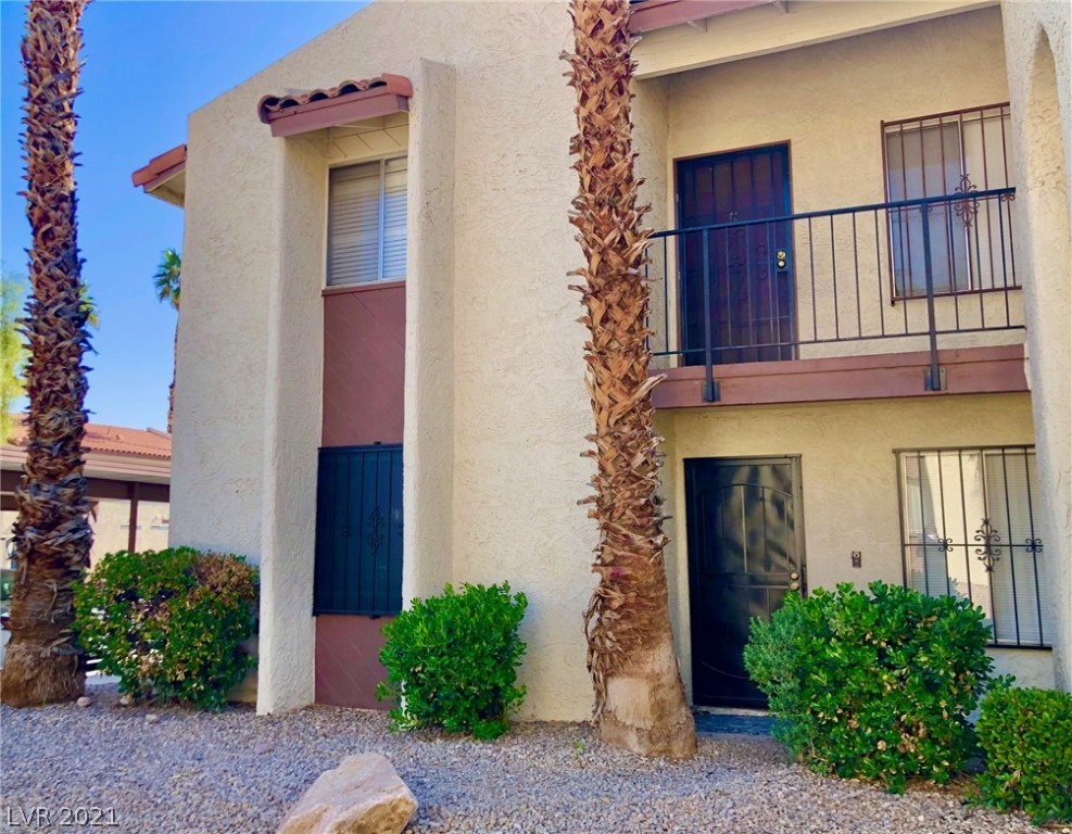 4454 West Desert Inn Road, Unit A Las Vegas, NV 89102 - Photo 3 of 49 Gallery Image 3
