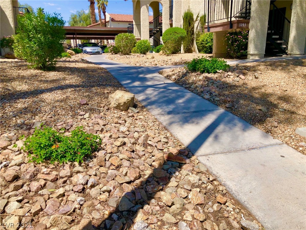 4454 West Desert Inn Road, Unit A Las Vegas, NV 89102 - Photo 40 of 49 Gallery Image 40