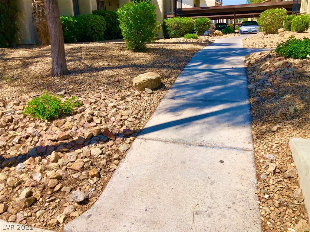 4454 West Desert Inn Road, Unit A Las Vegas, NV 89102 - Photo 41 of 49 Gallery Image 41