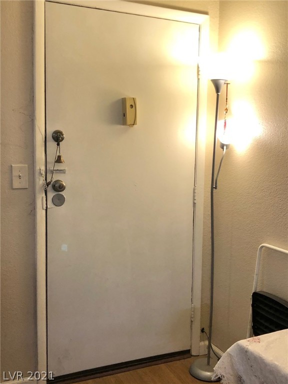 4454 West Desert Inn Road, Unit A Las Vegas, NV 89102 - Photo 9 of 49 Gallery Image 9