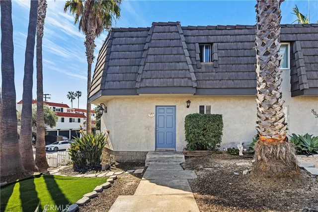 $3,195 | 803 Calle Puente, Unit A, San Clemente, CA 92672