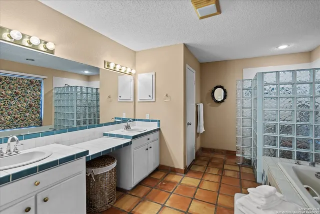 $1,500,000 | Undisclosed Address, Camp Wood, TX 78833