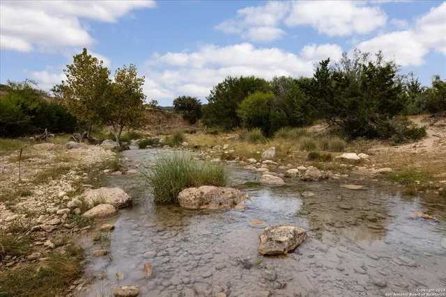 $1,500,000 | Undisclosed Address, Camp Wood, TX 78833