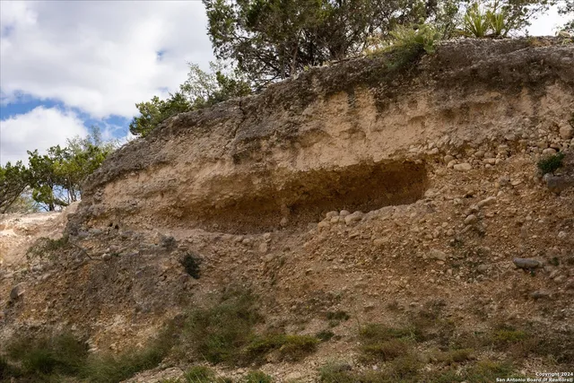 $1,500,000 | Undisclosed Address, Camp Wood, TX 78833