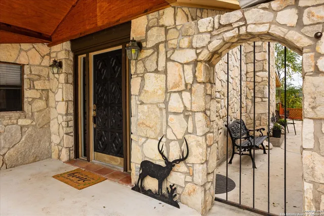 $1,500,000 | Undisclosed Address, Camp Wood, TX 78833