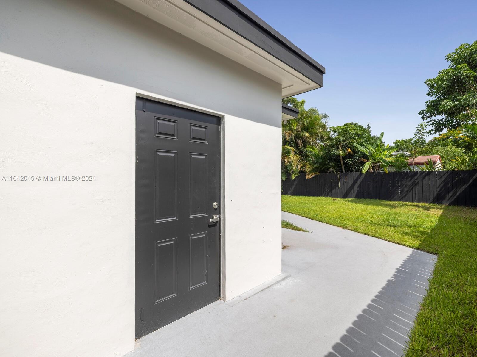 5991 Southwest 45th Street Miami, FL 33155 - Photo 34 of 35 a view of entryway