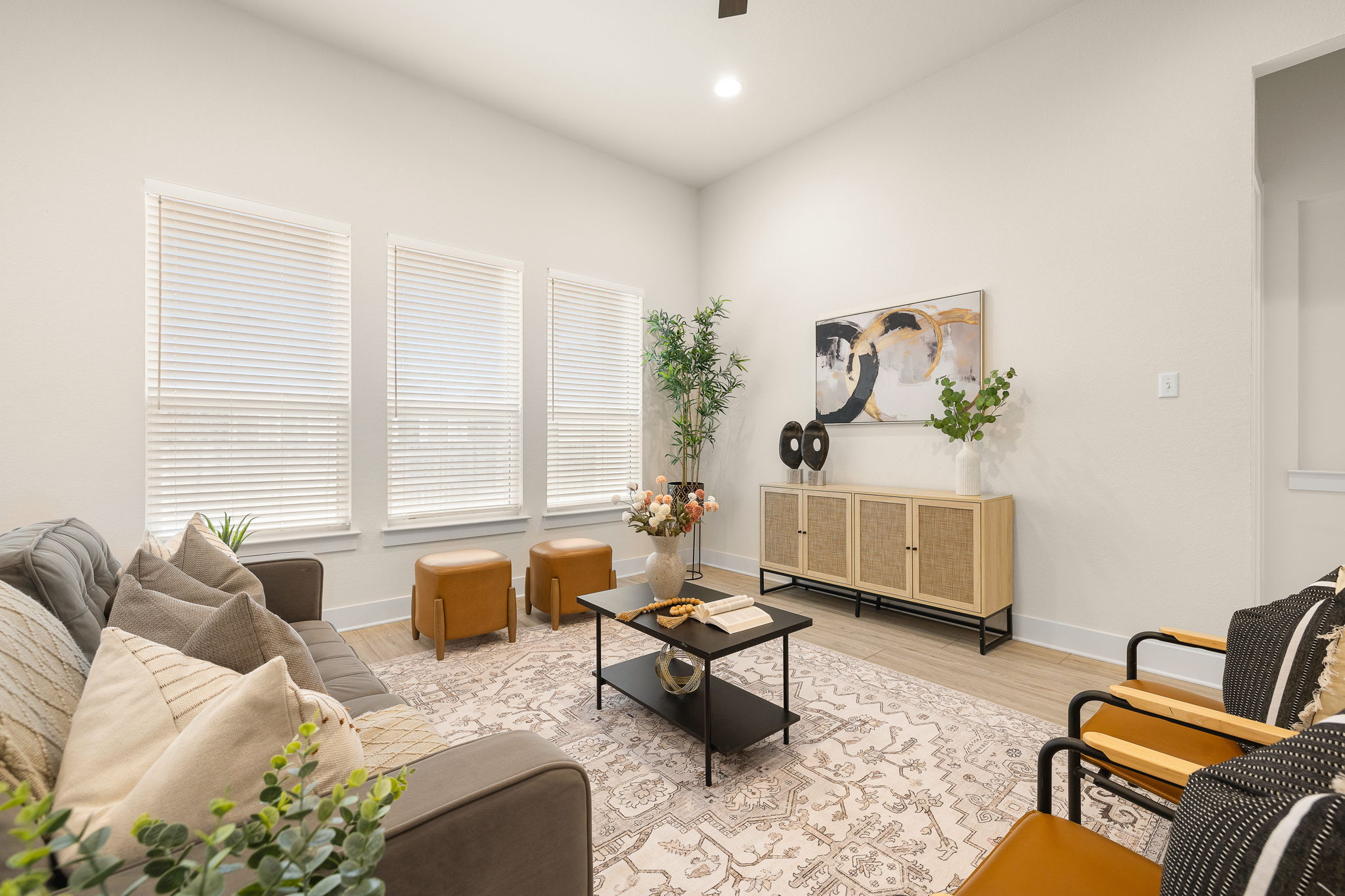 20904 Carries Ranch Road Pflugerville, TX 78660 - Photo 12 of 33 a living room with furniture and a window