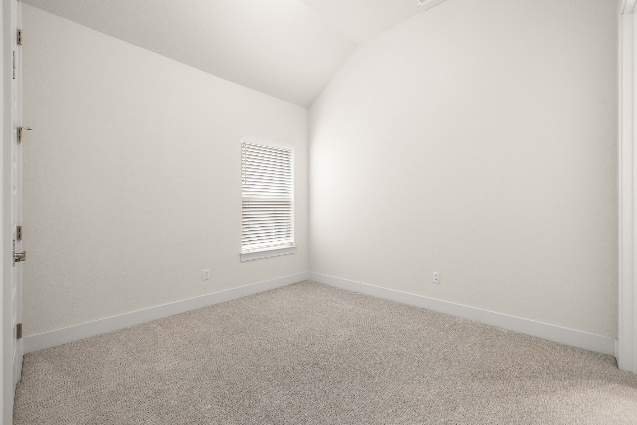 20904 Carries Ranch Road Pflugerville, TX 78660 - Photo 28 of 33 an empty room with a window
