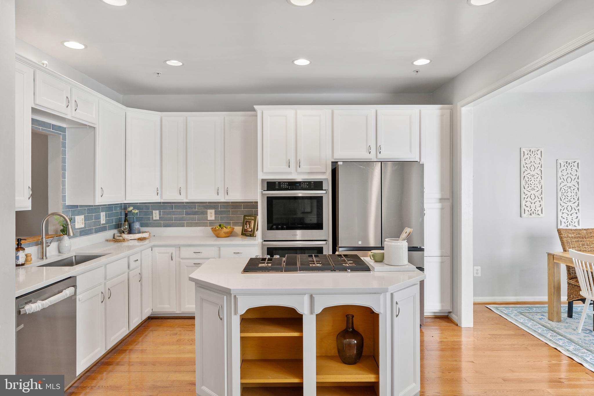 2452 Jostaberry Way Odenton, MD 21113 - Photo 8 of 41 Kitchen