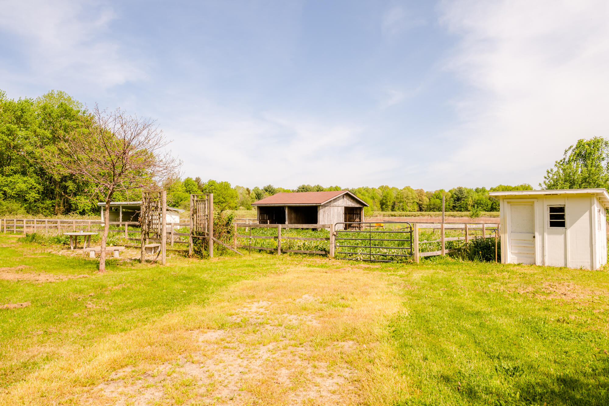 3505 Weechik Road Sawyer, MI 49125 - Photo 14 of 18 Weechick-103