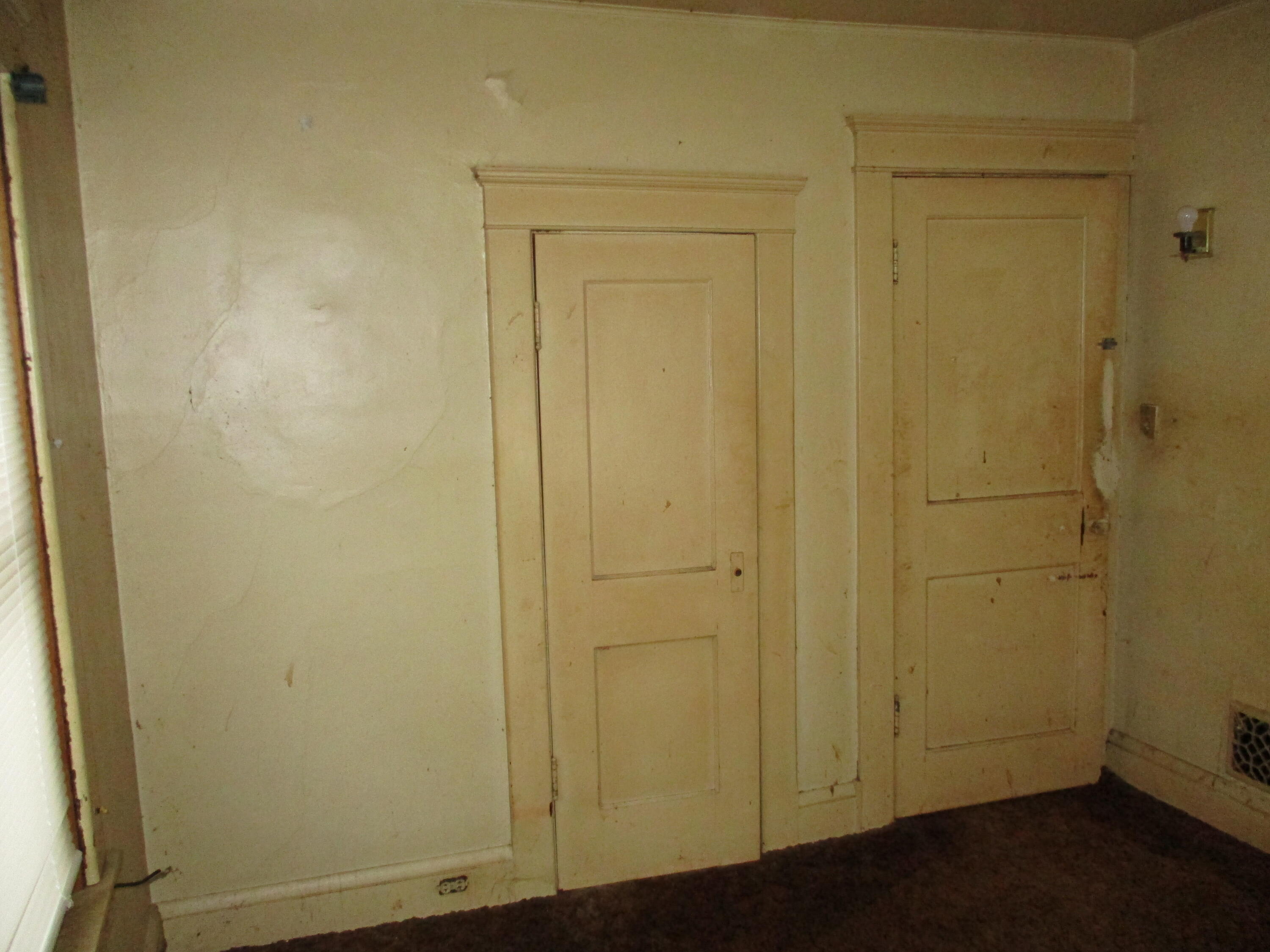 428 Bates Street Jackson, MI 49202 - Photo 20 of 43 18