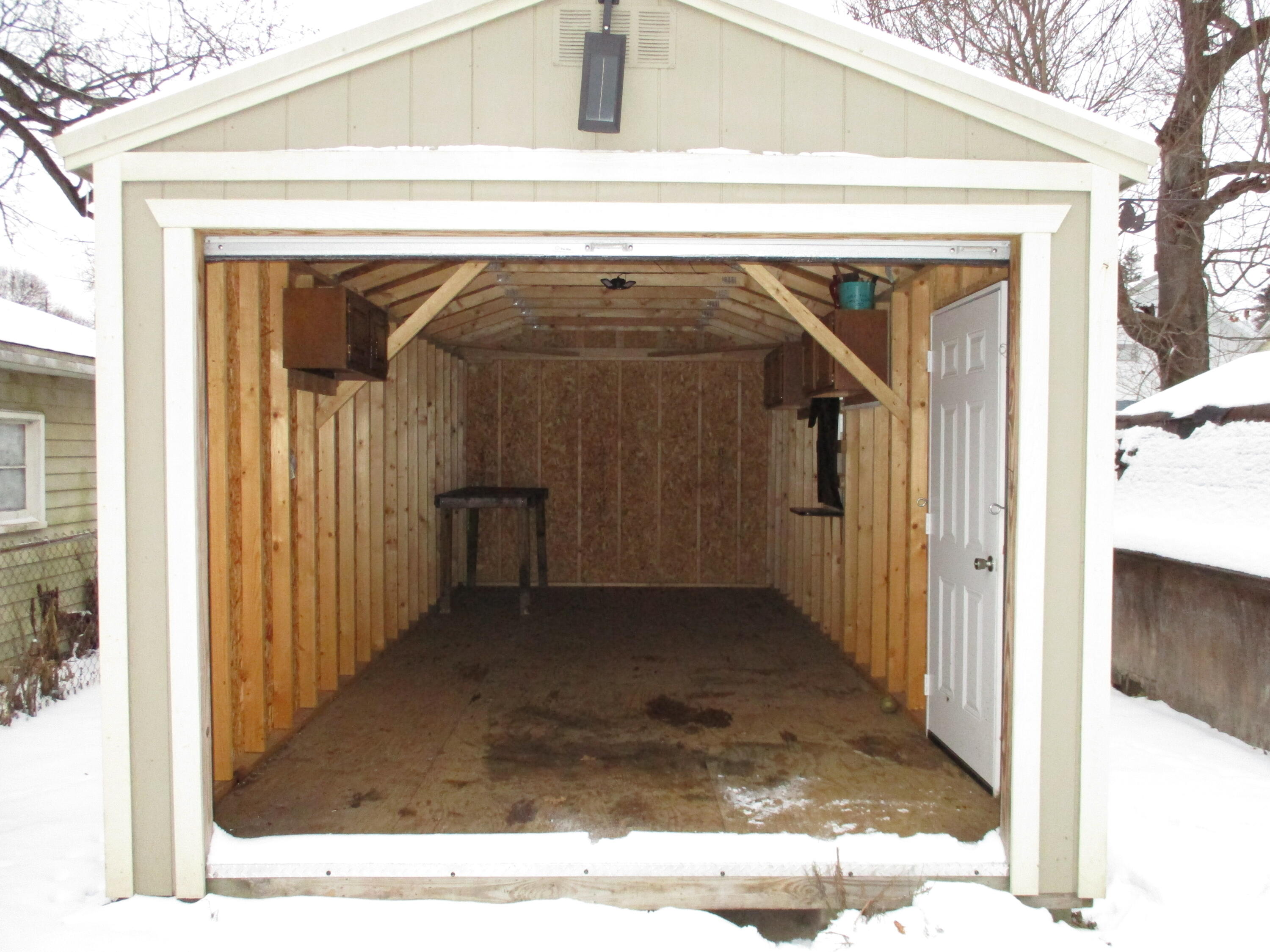 428 Bates Street Jackson, MI 49202 - Photo 40 of 43 37