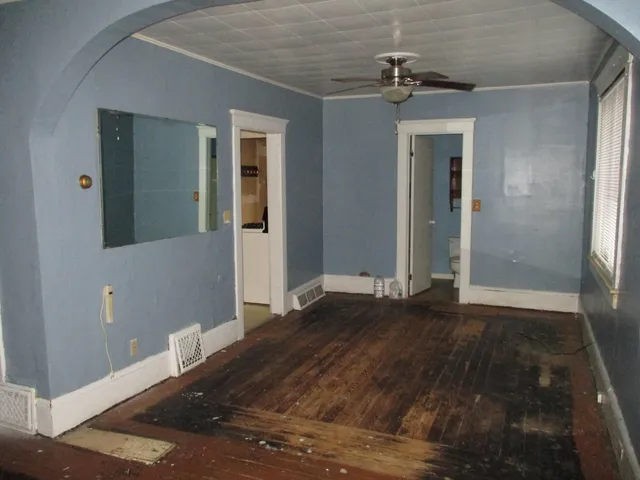 $69,900 | 428 Bates Street, Jackson, MI 49202