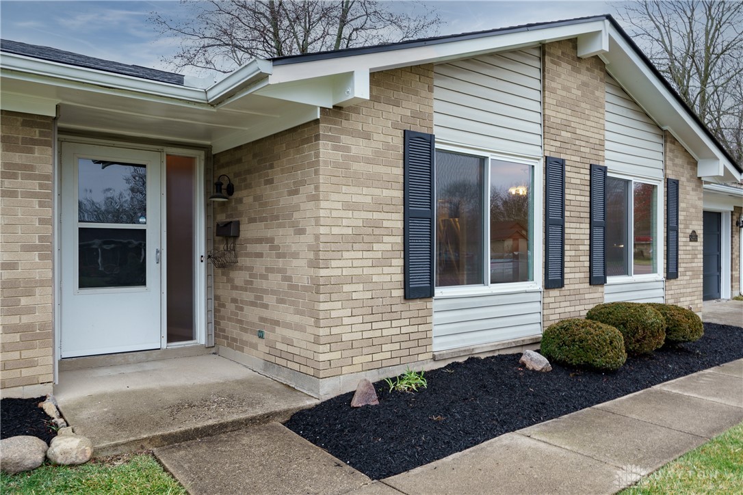4204 Wagner Road Kettering, OH 45440 - Photo 4 of 58