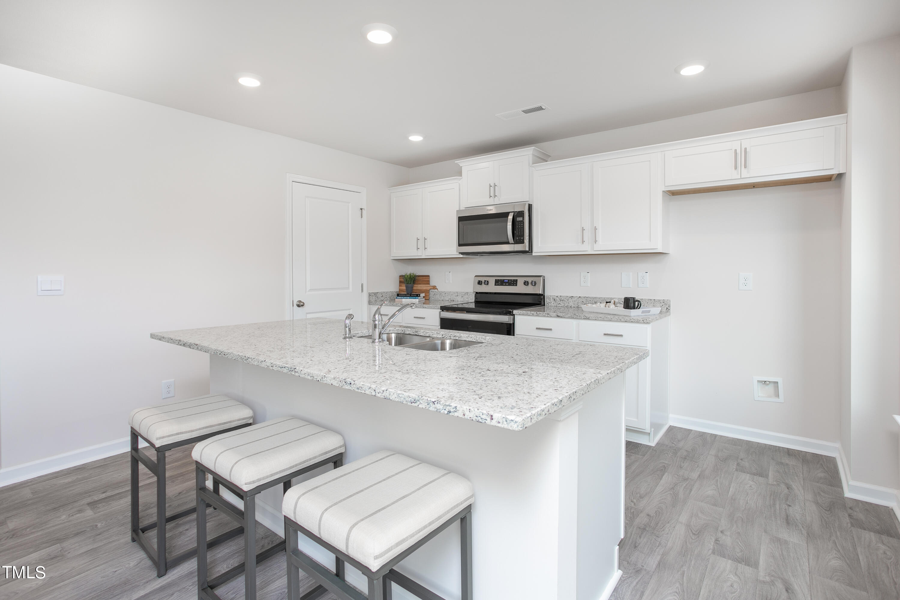 5512 Musket Court Raleigh, NC 27610 - Photo 9 of 32 Ashefield-DR Horton-LOT25-11
