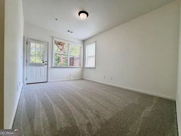 $2,850 | 6243 Sawtooth Oak Court Southeast, Mableton, GA 30126