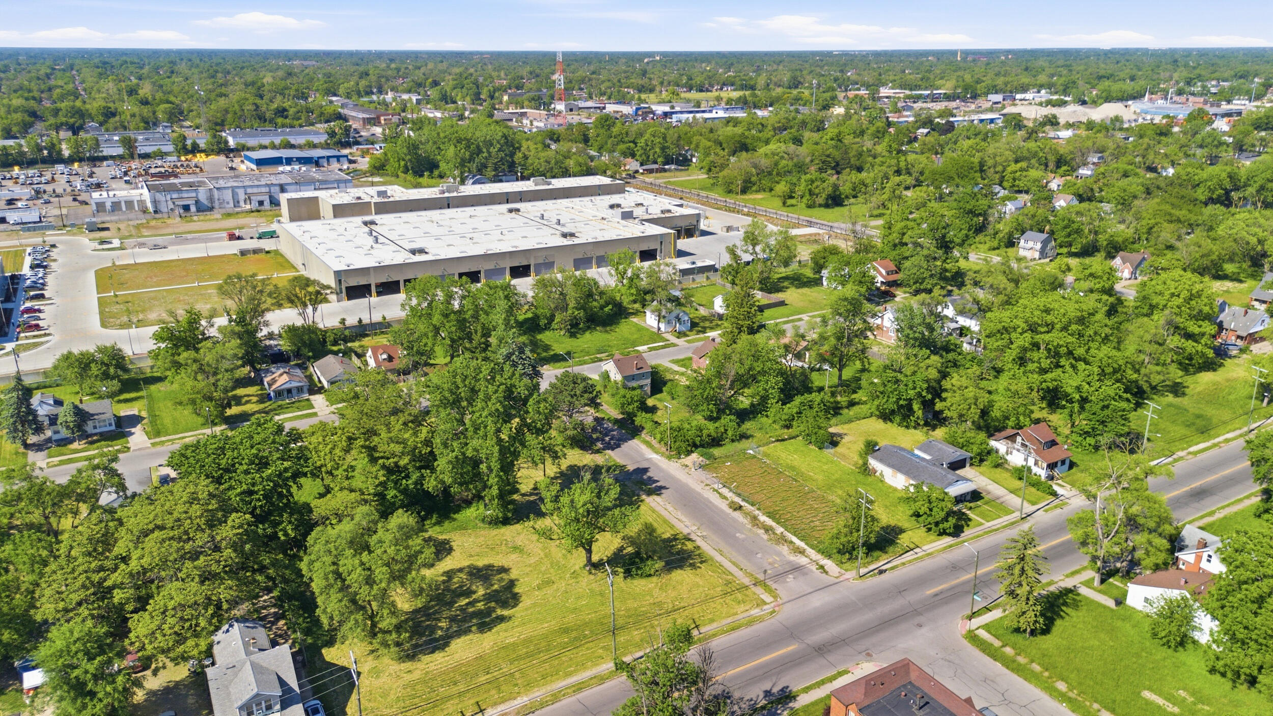 13207 Compass Street Detroit, MI 48227 - Photo 18 of 21 19_dji_0366