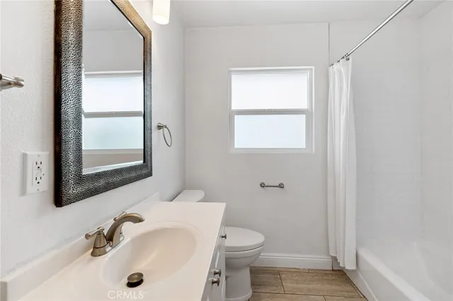 $5,200 | 15519 Gerkin Avenue, Lawndale, CA 90260