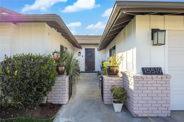 $5,200 | 15519 Gerkin Avenue, Lawndale, CA 90260