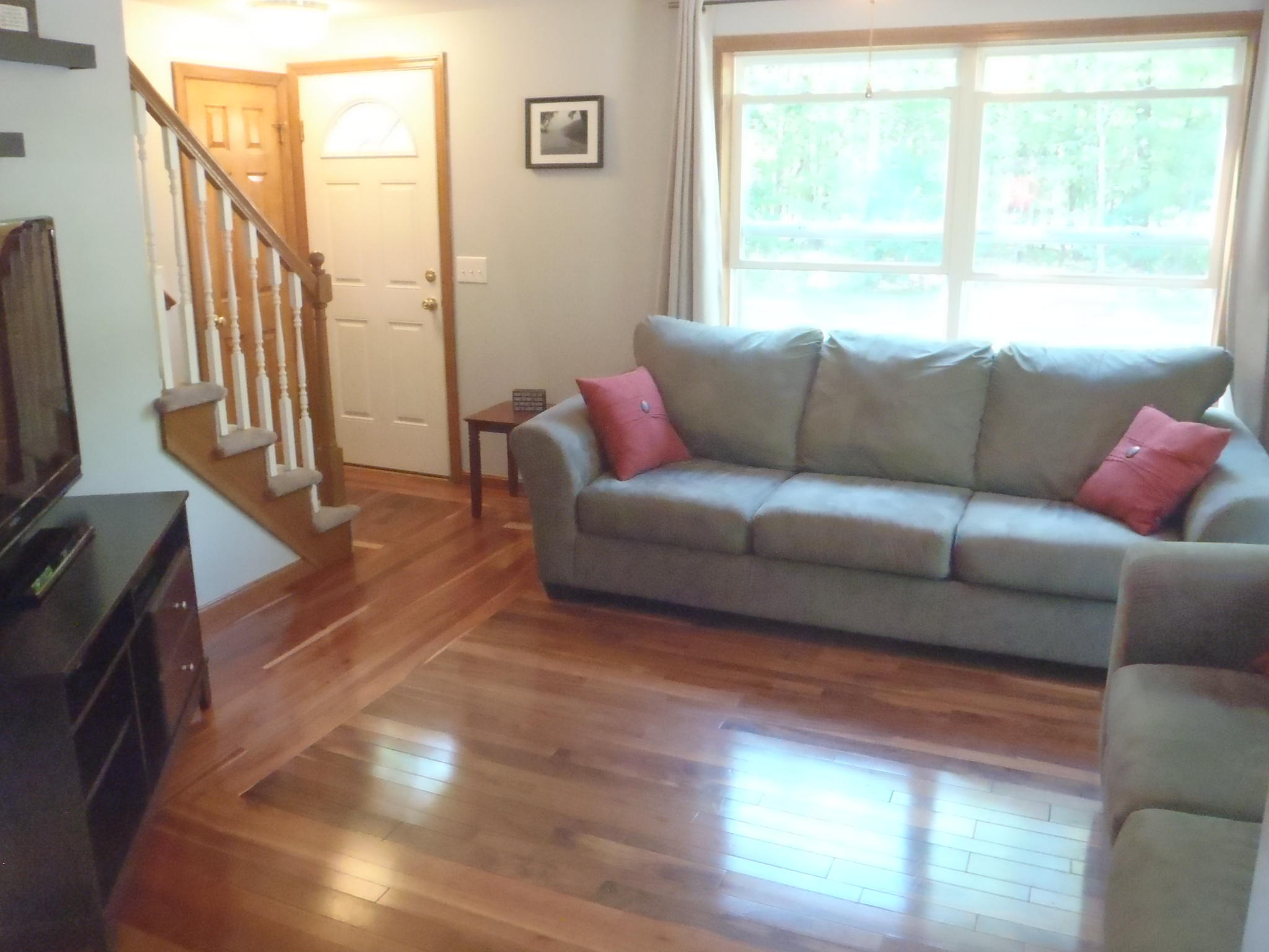 41 Mt Hunger Shore Road Windham, ME 04062 - Photo 4 of 37 Living room