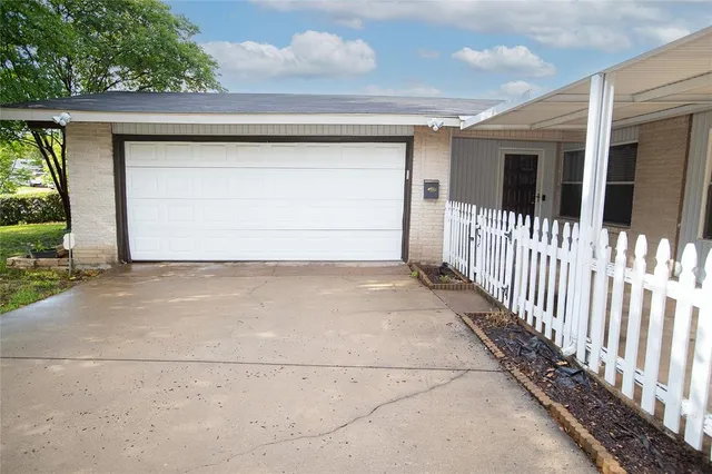 $2,700 | 11850 High Valley Drive, Dallas, TX 75234