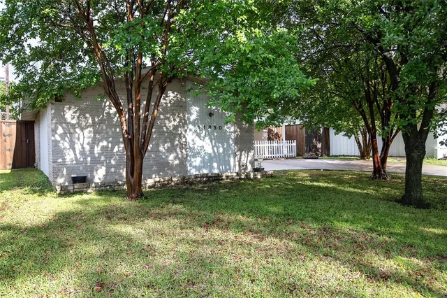 $2,700 | 11850 High Valley Drive, Dallas, TX 75234
