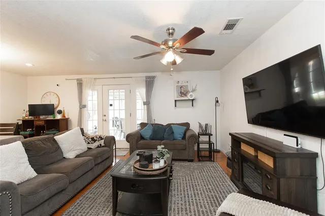 $2,700 | 11850 High Valley Drive, Dallas, TX 75234