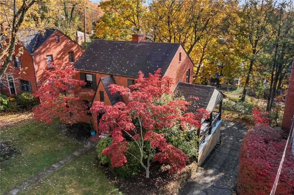 747 Fruithurst Drive Pittsburgh, PA 15228 - Photo 35 of 39 front view of a house with a yard