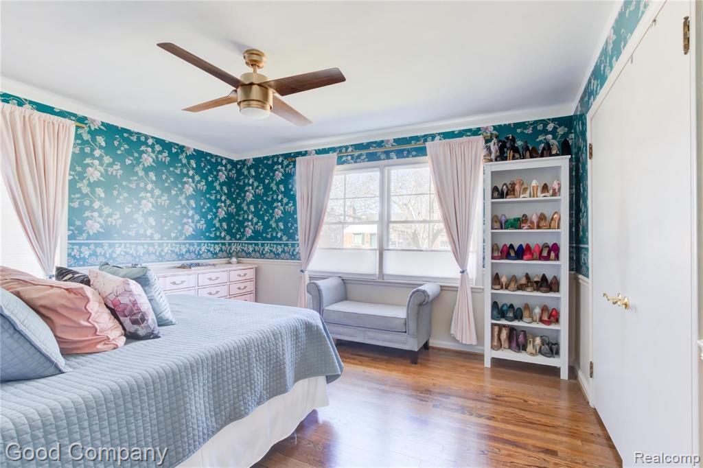 1859 Oxford Road Grosse Pointe Woods, MI 48236 - Photo 22 of 47