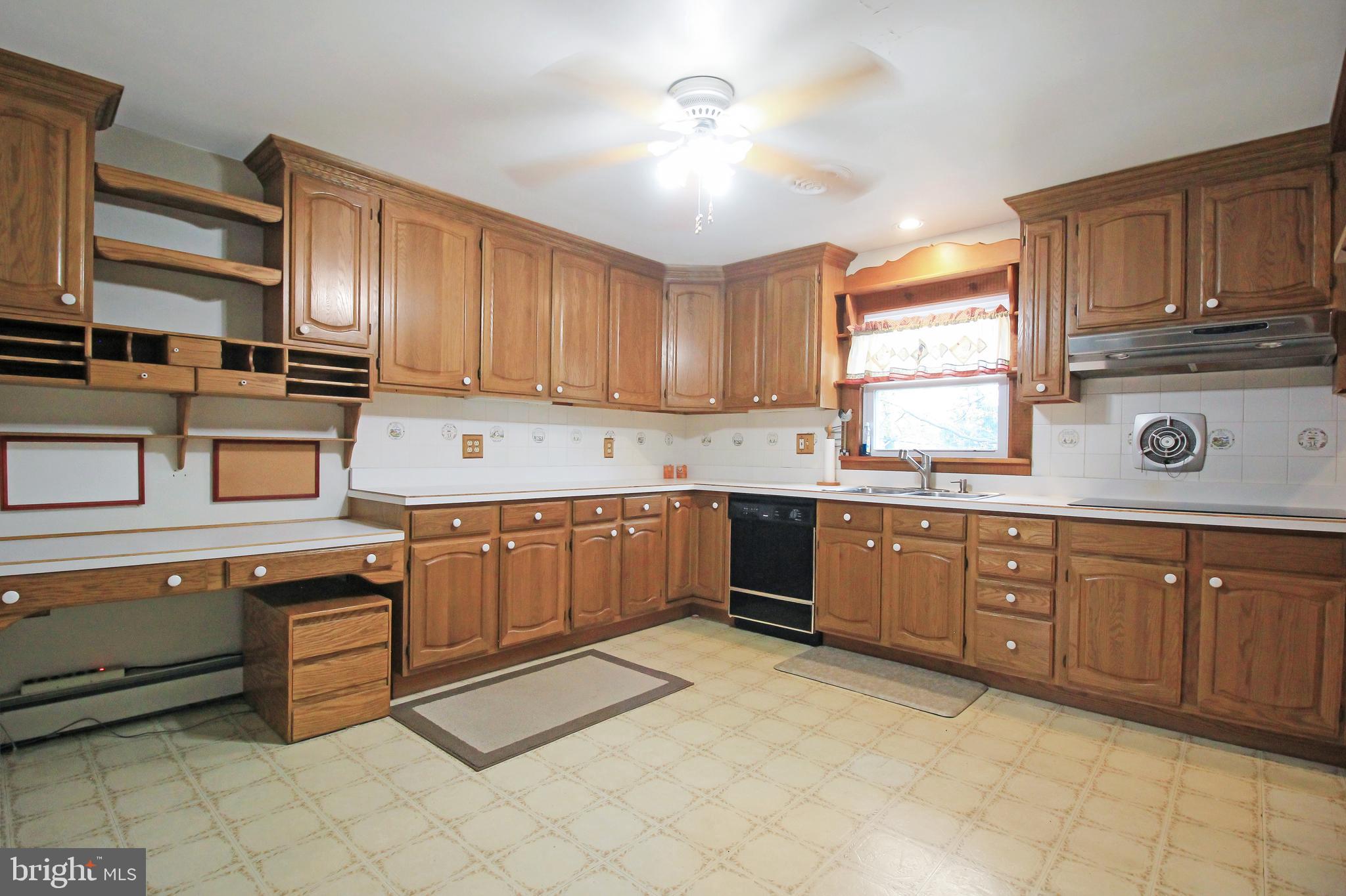607 North Wales Road North Wales, PA 19454 - Photo 13 of 31