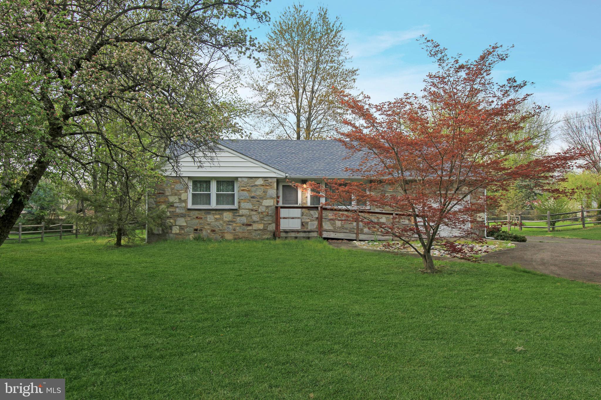 607 North Wales Road North Wales, PA 19454 - Photo 3 of 31