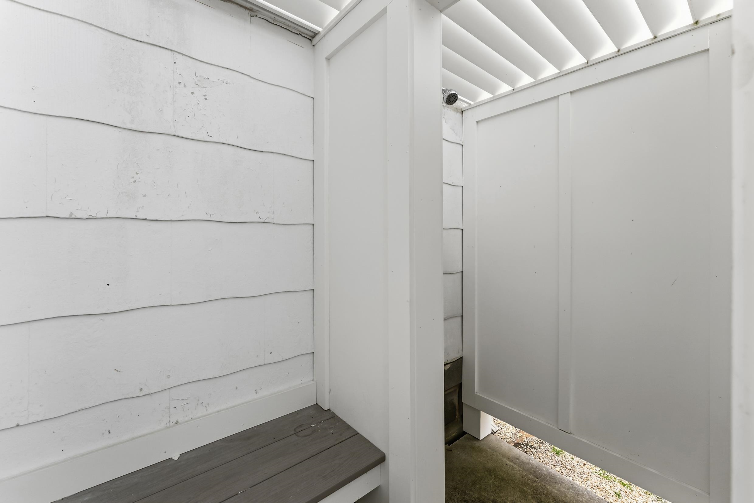 9727 3rd, Unit A1 Stone Harbor, NJ 08247 - Photo 20 of 20 a view of small space