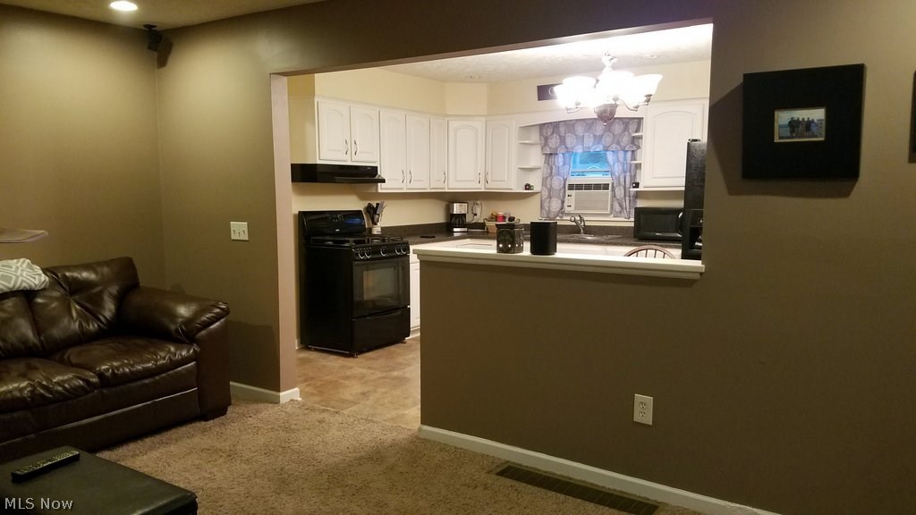 4204 Tapper Road Barberton, OH 44203 - Photo 4 of 14