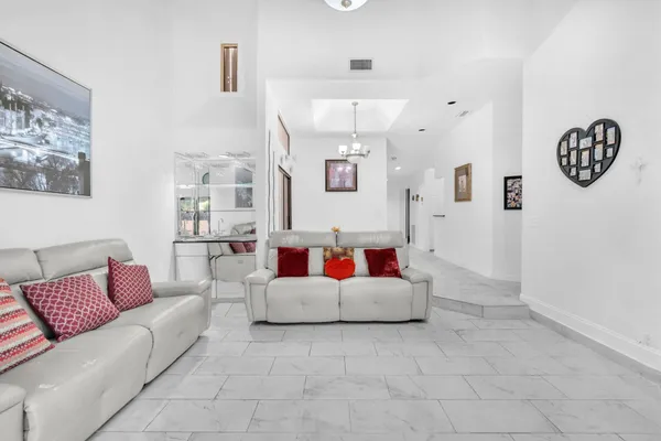 $3,495 | 22710 Meridiana Drive, Boca Raton, FL 33433