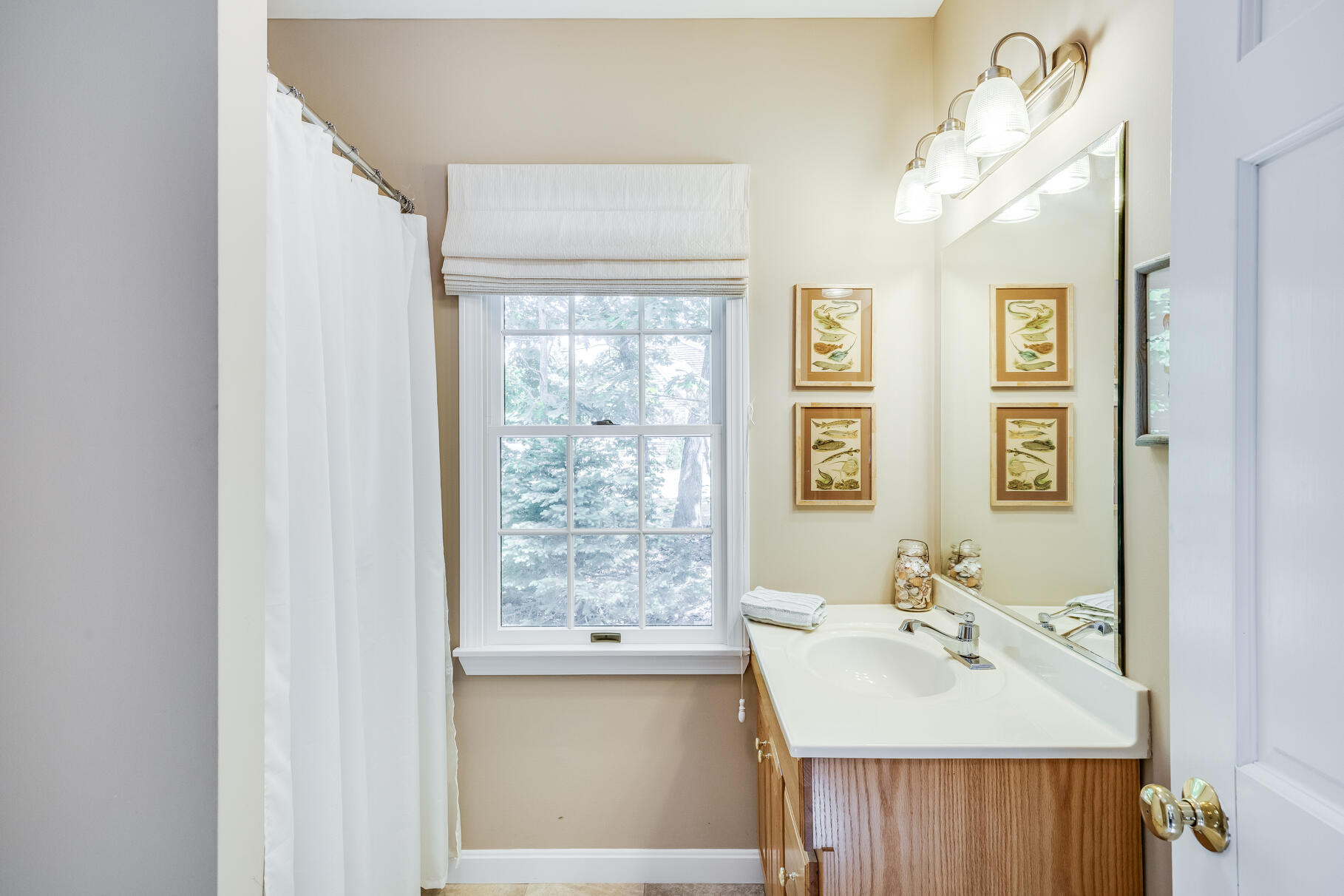 20 Hoyt Road Eastham, MA 02642 - Photo 51 of 73 Garage Bath