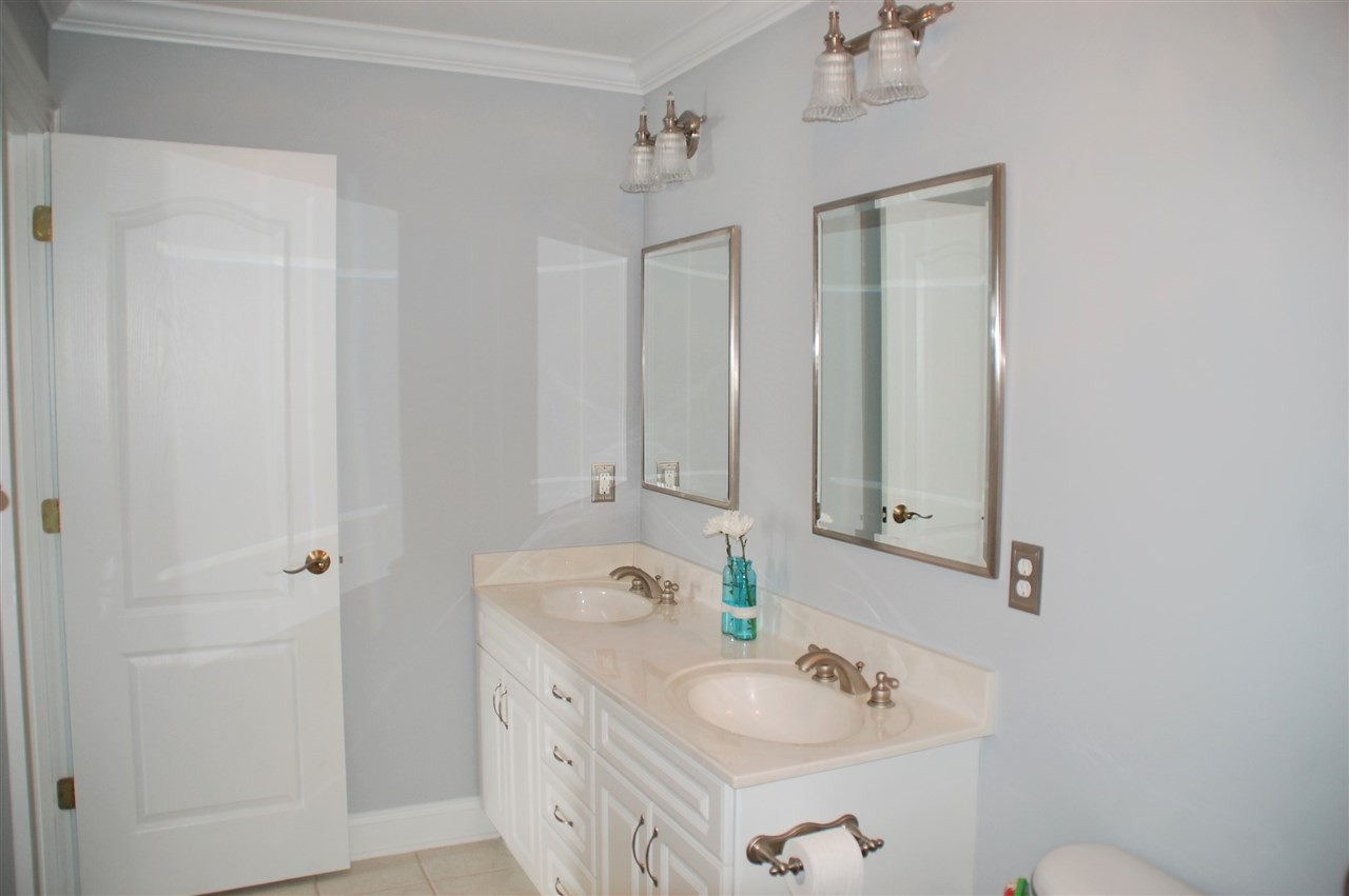 4204 Russling Leaf Lane Raleigh, NC 27613 - Photo 21 of 23 Photo 21