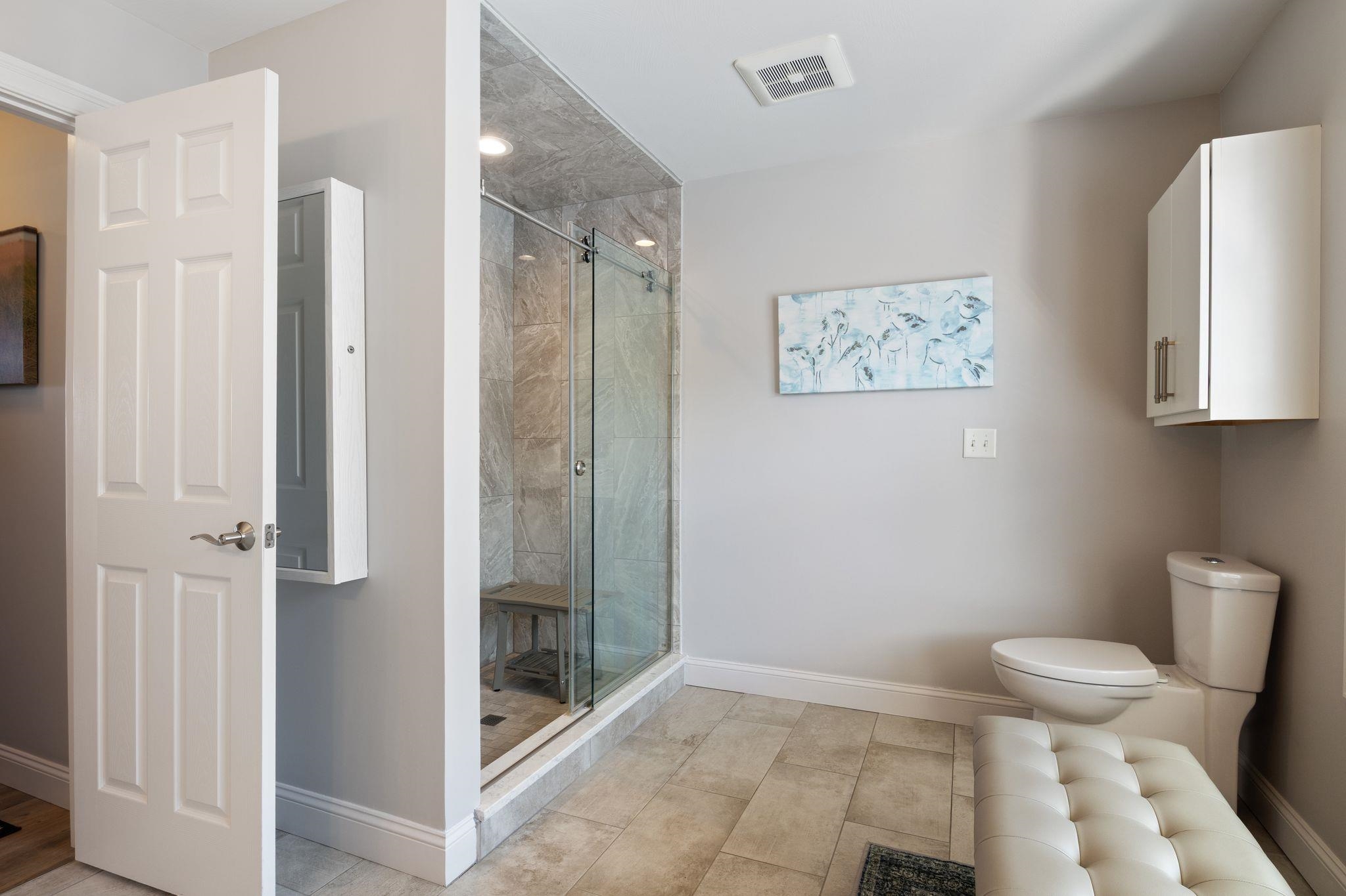 24 Harbor Road, Unit 4 Hampton, NH 03842 - Photo 23 of 44