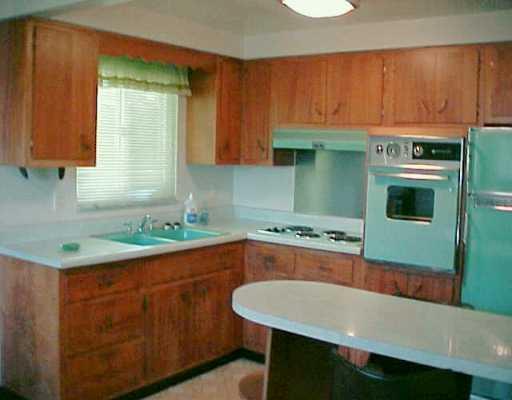 6 Desiderio Way McKees Rocks, PA 15136 - Photo 3 of 5 Gallery Image 3