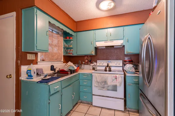 $210,000 | 205 Holiday Drive, Jackson, TN 38305