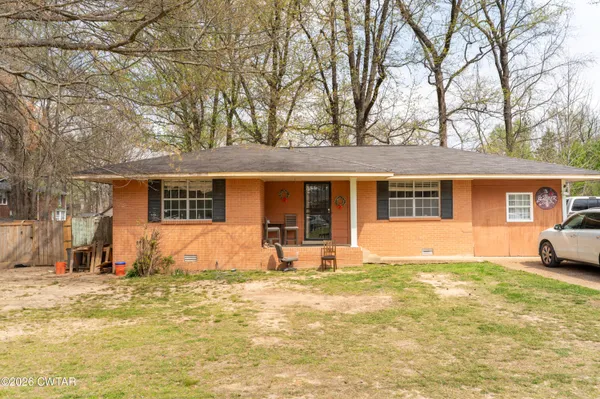 $210,000 | 205 Holiday Drive, Jackson, TN 38305