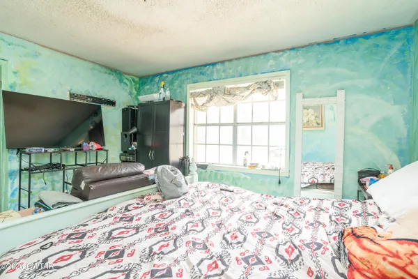$210,000 | 205 Holiday Drive, Jackson, TN 38305