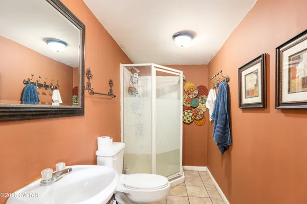 $210,000 | 205 Holiday Drive, Jackson, TN 38305